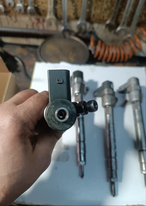 Injectoare Mercedes Benz 2.2 euro3