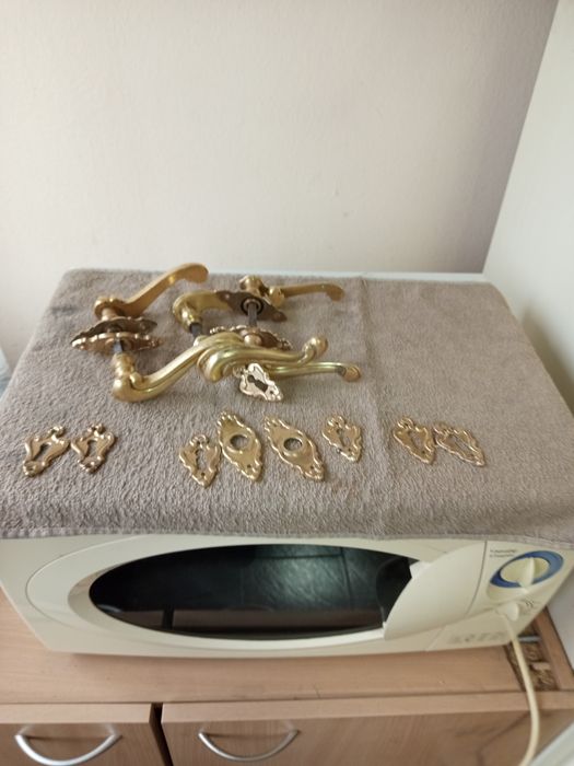 Три комплекта старинни бронзови брави за врати