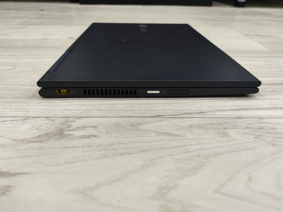 Ультрабук Nec I7 8/256Gb