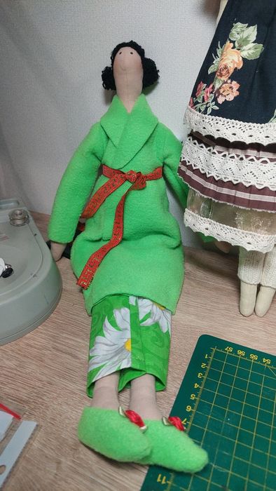 Интерьерно -игровая, текстильная кукла Тильда