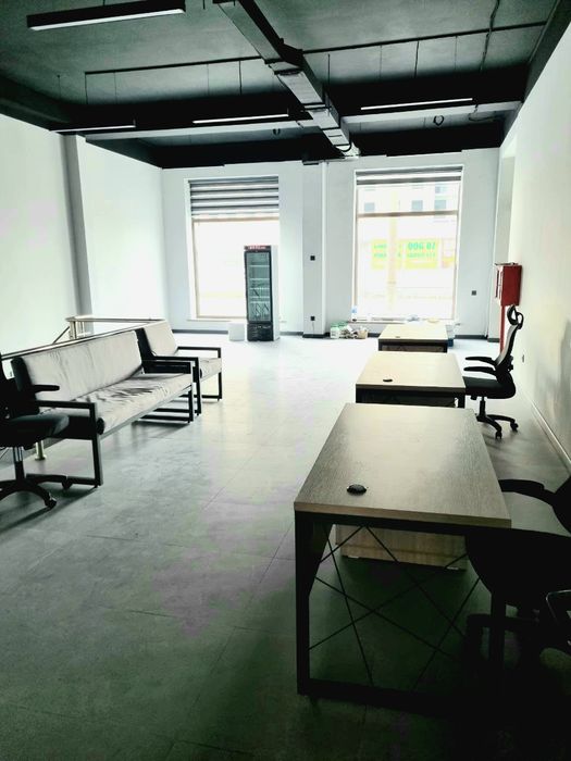 Комерческое пом-ние 208кв.1эт+цоколь ЖК "Гринвич" вдоль дороги