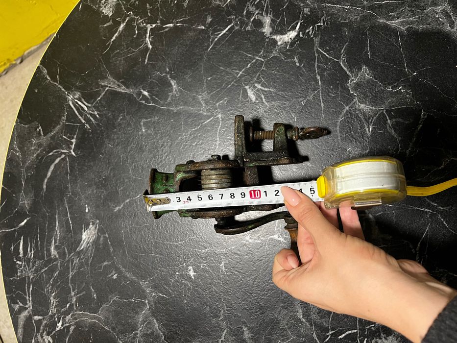 Стара мелачка за тютюн