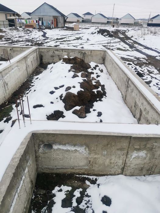 Продам участок с фундаментом