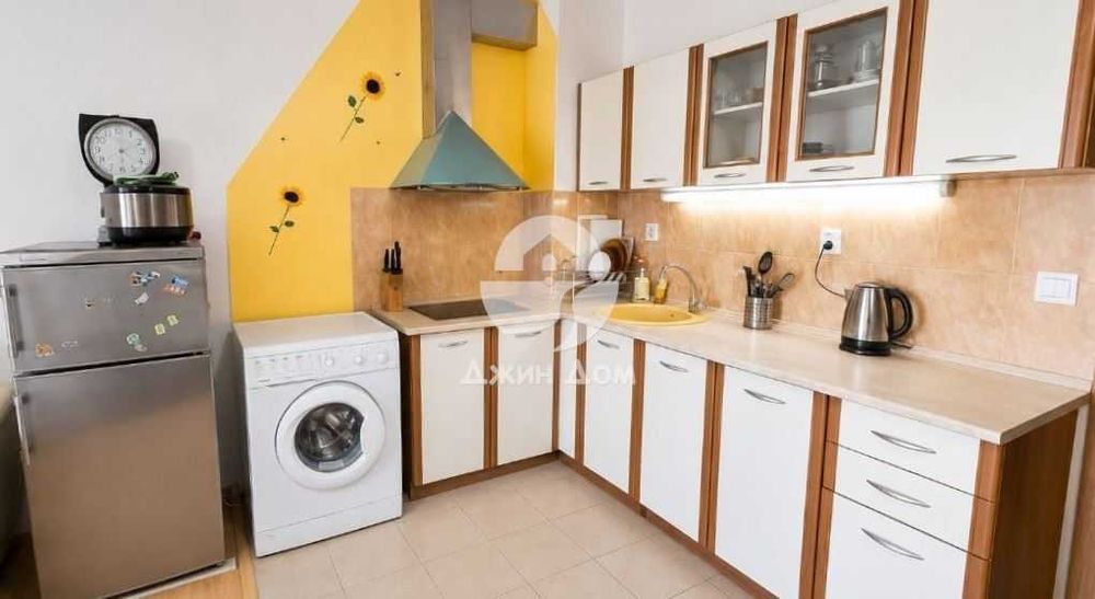 Продава се Двустаен апартамент в к.к. Слънчев бряг - 80 кв.м за 999 €/кв.м - Снимка #2