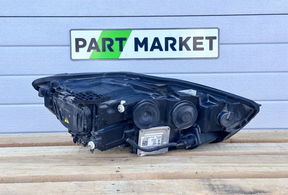 Ляв фар AUDI A6 C7 4G 4G0941005E