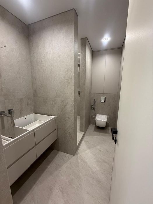 Поклейка обоев, ремонт квартир.