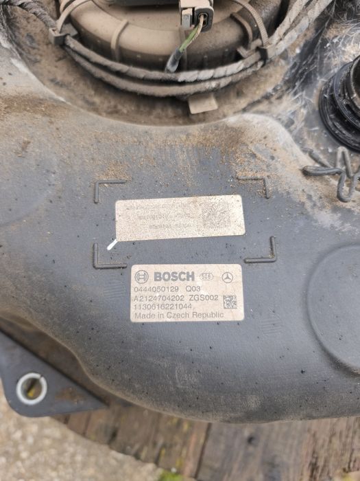 Резервоар помпа, за adblue, за Мерцедес s212, 350 cdi