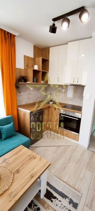 Едностаен обзаведен до новия Лидъл