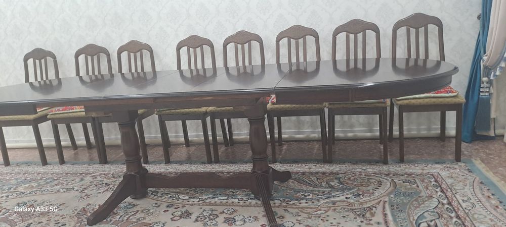 продам стол с стульями