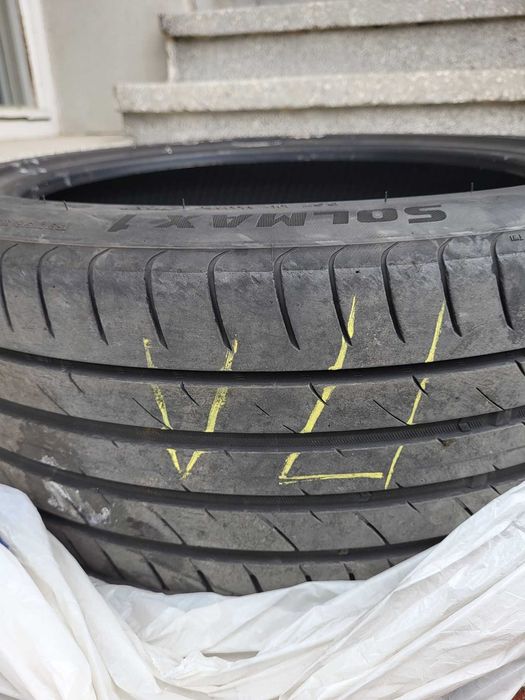 Продавам летни гуми 235 45 19