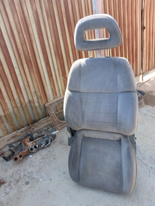 Сидение от мазды 626