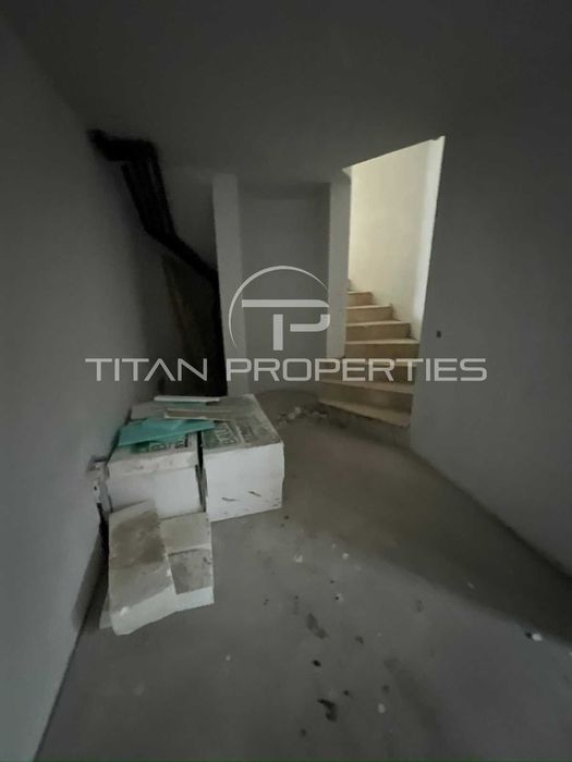 Продава се Къща в с. Марково, Област Пловдив - 267 кв.м за 755 €/кв.м - Снимка #11