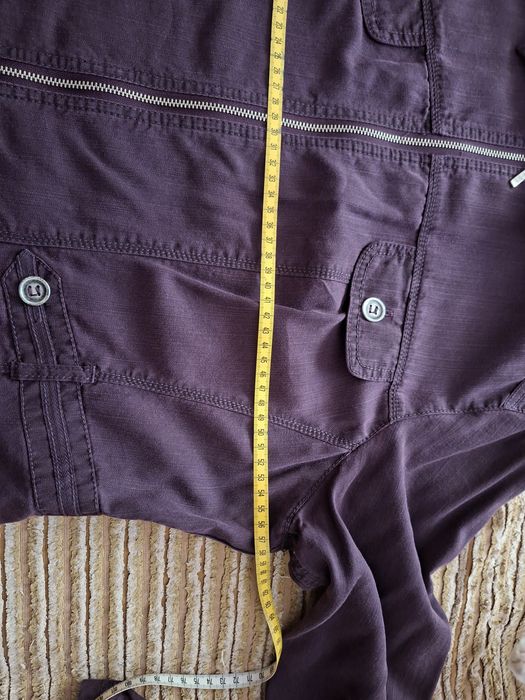 Costum femei cu pantaloni
