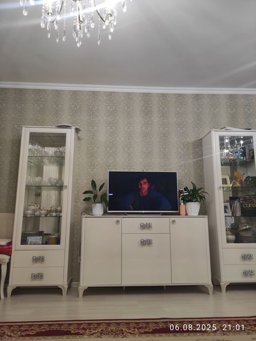 Продам сервант от Шатура