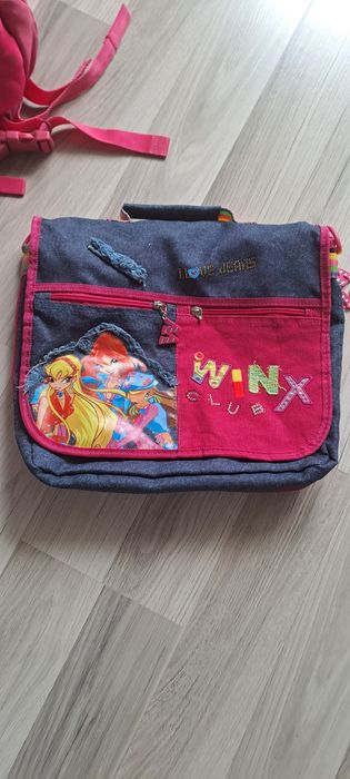 Раница и чанта през рамо