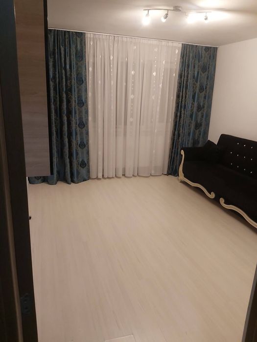 Inchiriez Apartament 2 camere