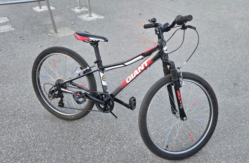 Bicicletă copii  Giant 24 inch