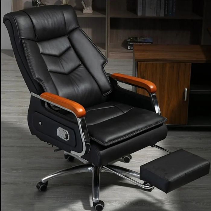 Офисное кресло для руководителя модель 808