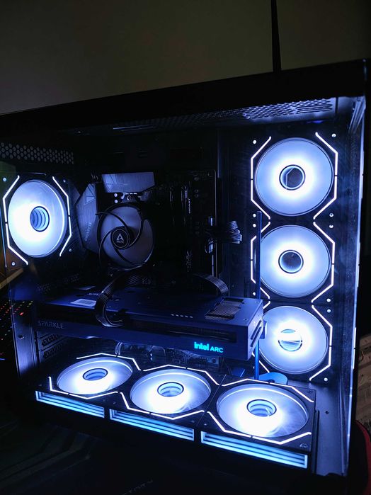 Desktop ryzen 5 5600x, arc b580, m.2 500gb, 16gb ram