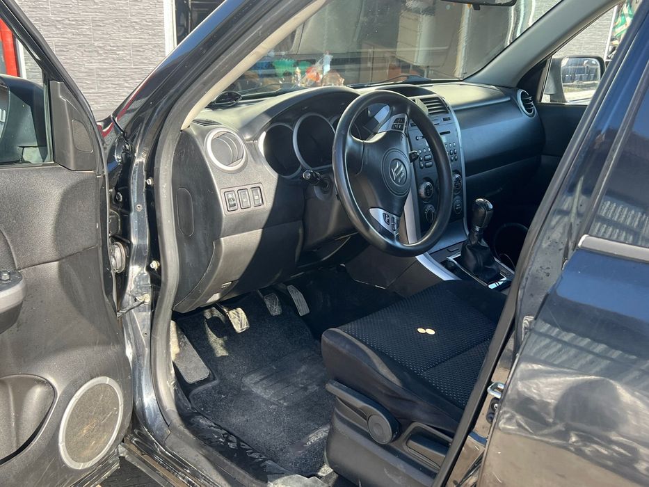 Vând Grand Vitara 2007