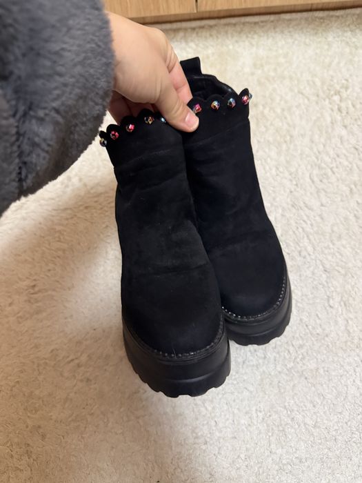 Дамски топли боти на скрита платформа