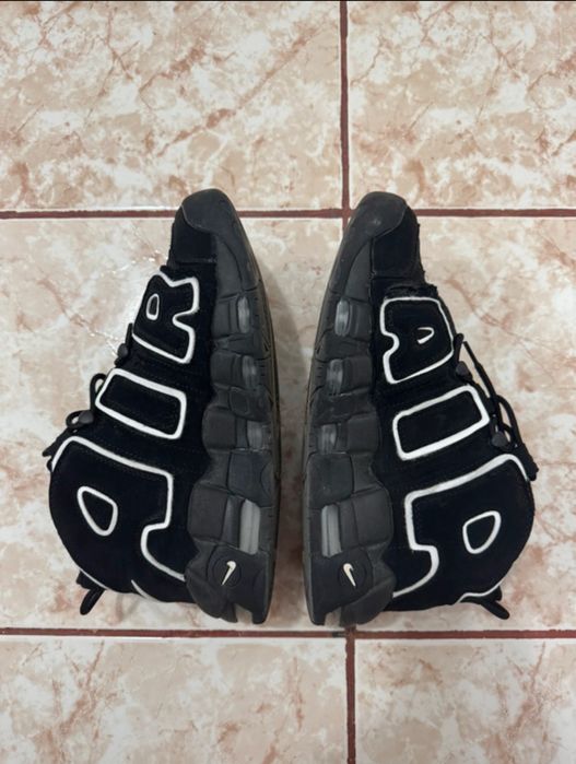 Adifasi Nike uptempo black