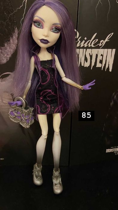 Monster high   doll