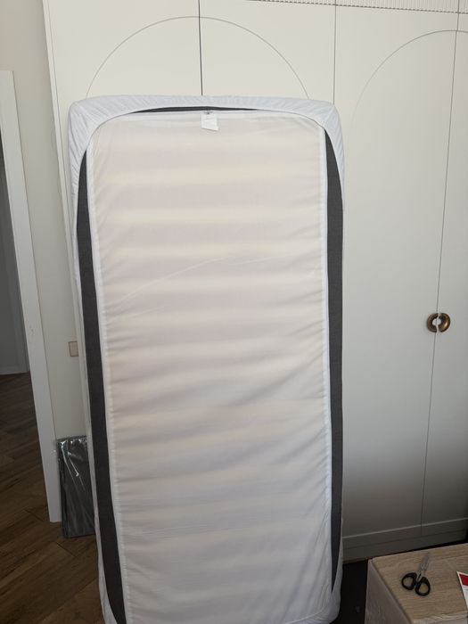 Продам матрас Askona