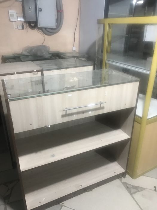 Торговое оборудование .