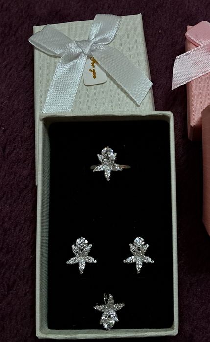 Kumush komplekt 925 proba yengi