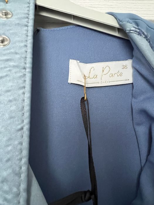 Продам новое платье