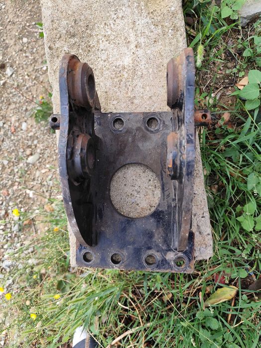 Монтажна Плоча за хидравличен чук atlas copco sb102