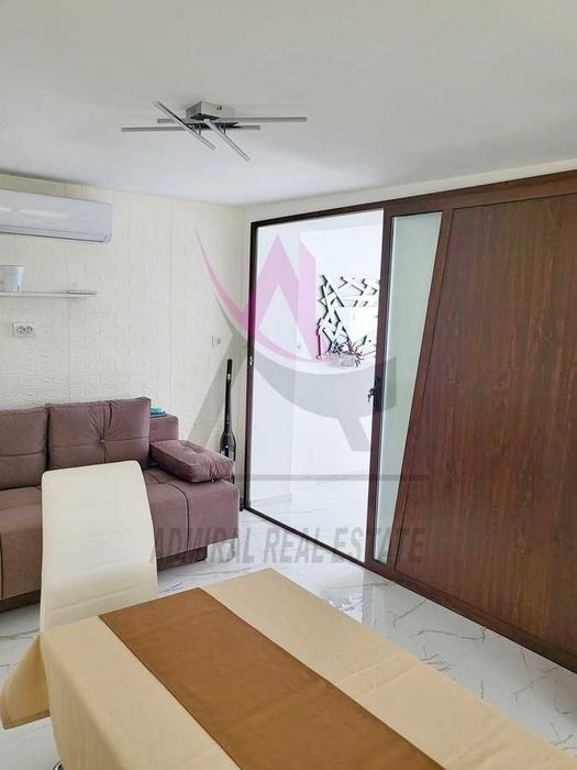 Дава се под наем Къща в к.к. Св.Св. Константин и Елена - 100 кв.м за 800 € - Снимка #1