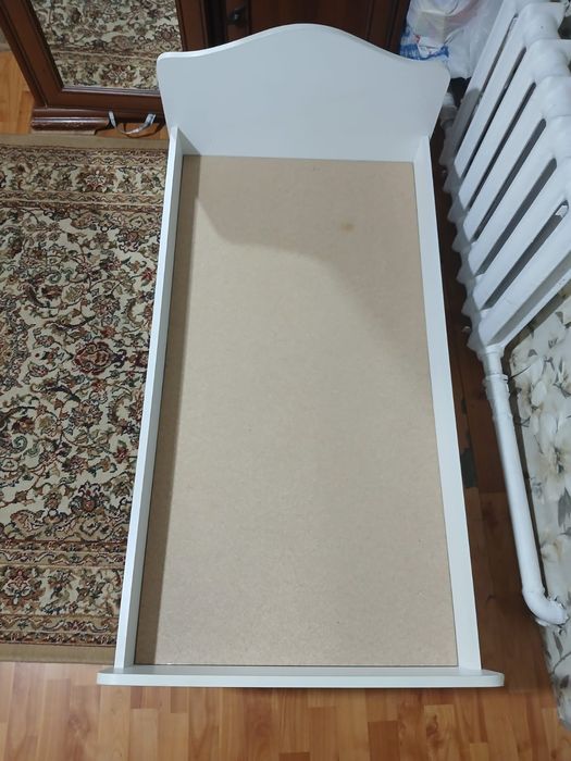 Детский кровать без матраса