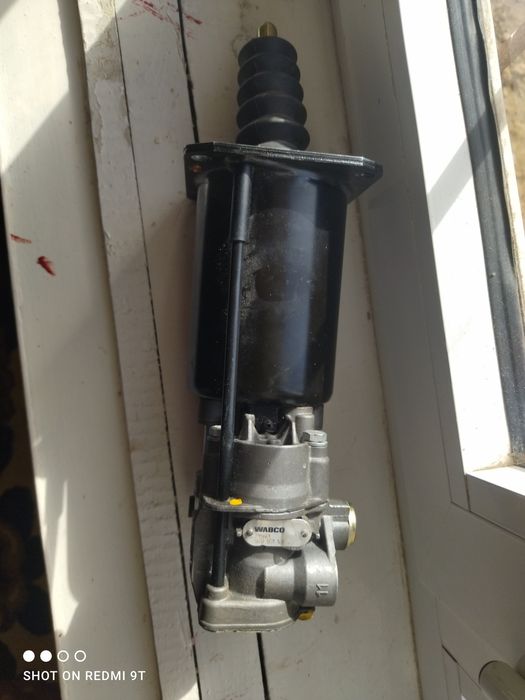 Kamazni pgu si sotiladi