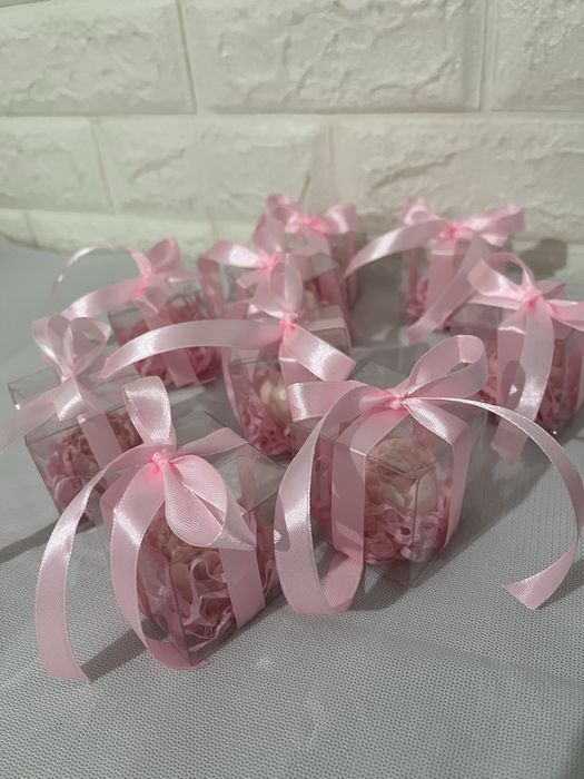 Тойбастар, бонбоньерки