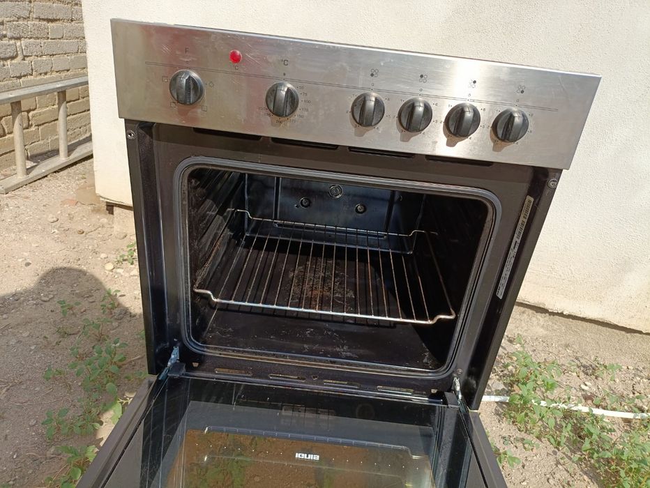 Cuptor electric cu plită electrică