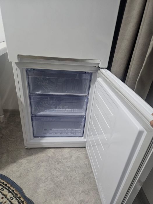 Отдам даром Холодильник Beko на чапчасти