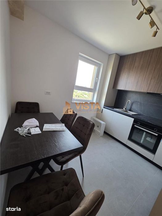 Apartament 2 camere, zona Tractorul- Rokman