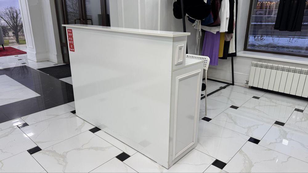 Ресепшн / стойка администратора