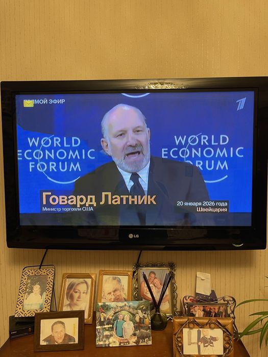 Телевизор LG диагональ 107