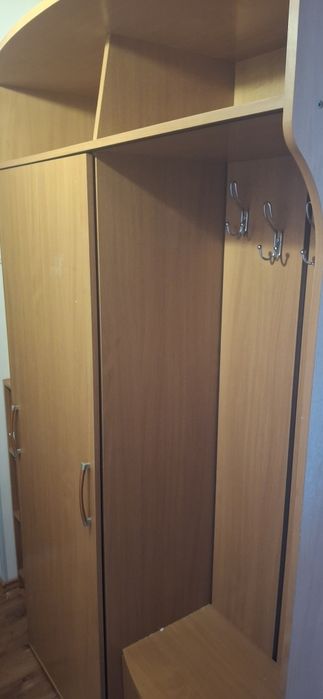 Продаём шкаф для одежды