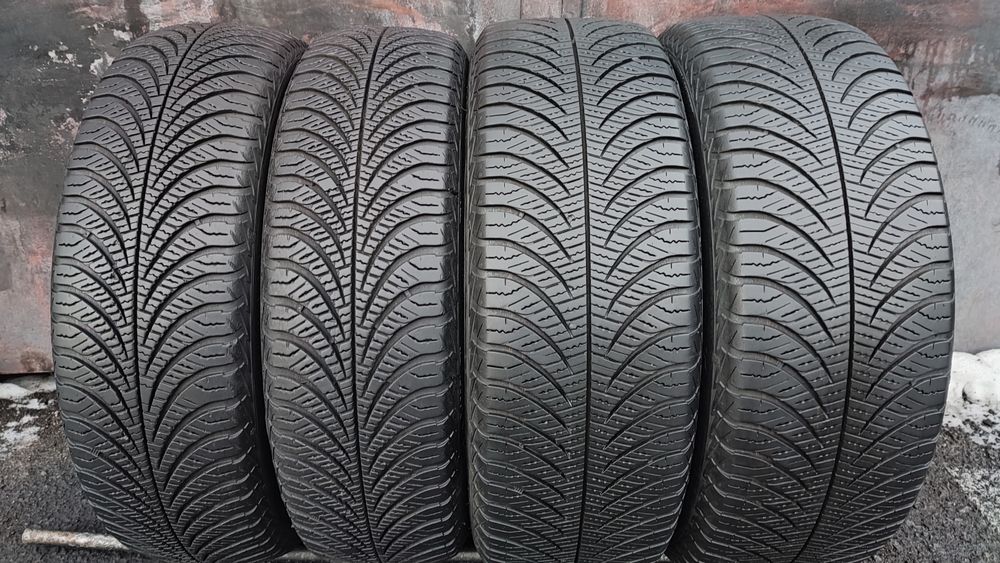 пакет всесезонни гуми 165/65/15 и 185/60/15 GoodYear 4 Season, Smart