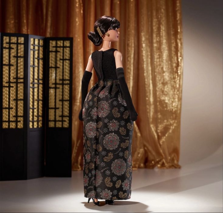 Кукла Rita Moreno Barbie Tribute Collection