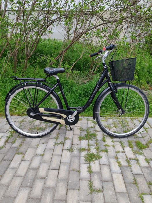 Дамски велосипед с 28-цолови колела