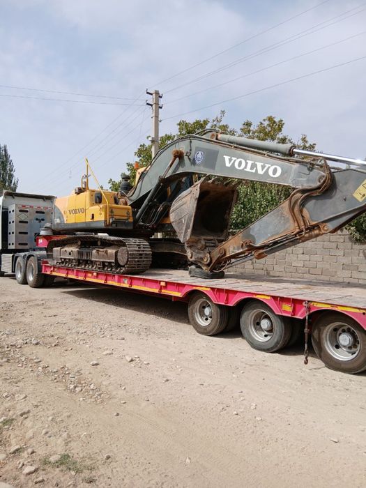 Ekskavator va yuk mashina xizmatlari bor.
