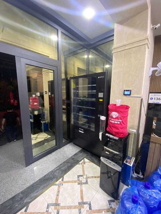 Vending apparat srochno sotiladi 2 dona bor