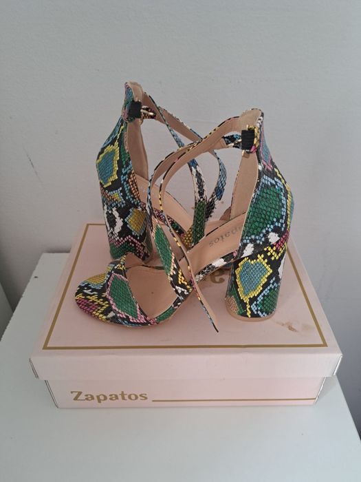 Lot pantofi mărimea 36