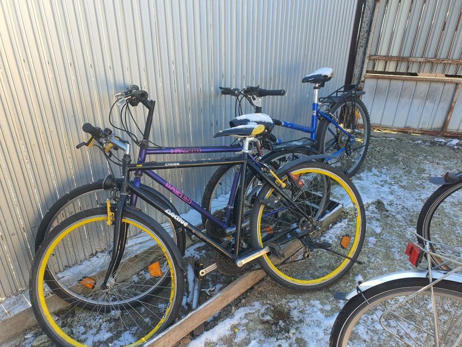 Biciclete de vanzare