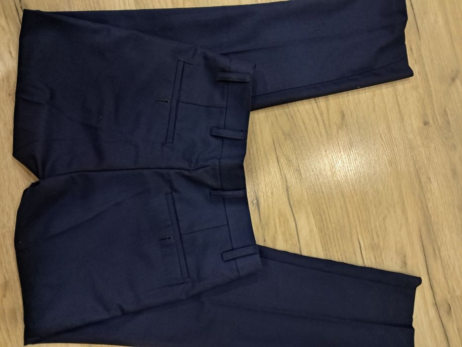 Брюки для школа .